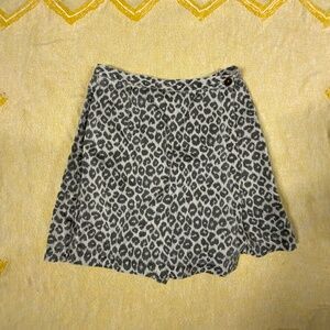 Vintage Liz Claiborne Leopard Print Skort SIZE 8